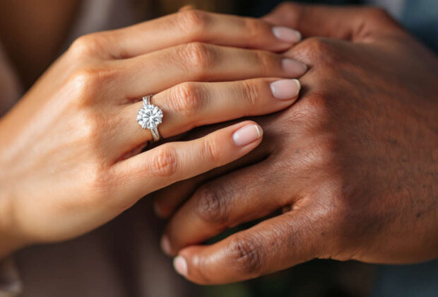 Bagues de fiançailles : comment choisir la parfaite pour votre couple ?