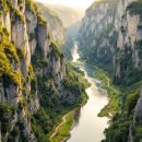 Gorges du Chassezac : 5 Expériences Inoubliables dans les Cévennes